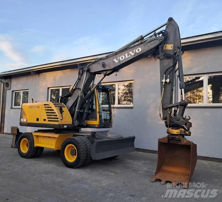 Volvo EW 140 B Excavatoare cu roti