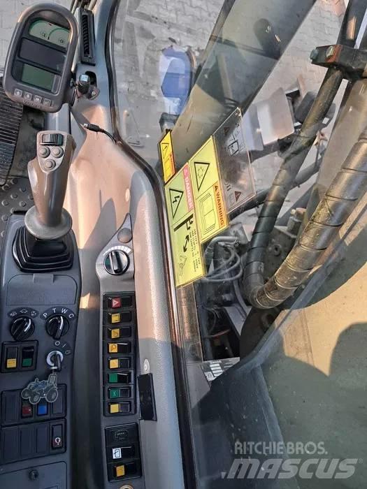 Volvo EW 140 B Excavatoare cu roti