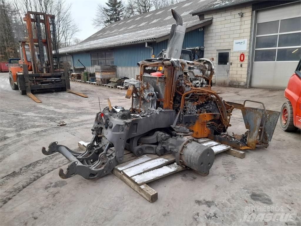 Valtra S374 Tractoare