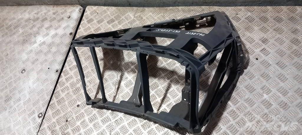 Scania R 440.    2038598 Cabine si interior