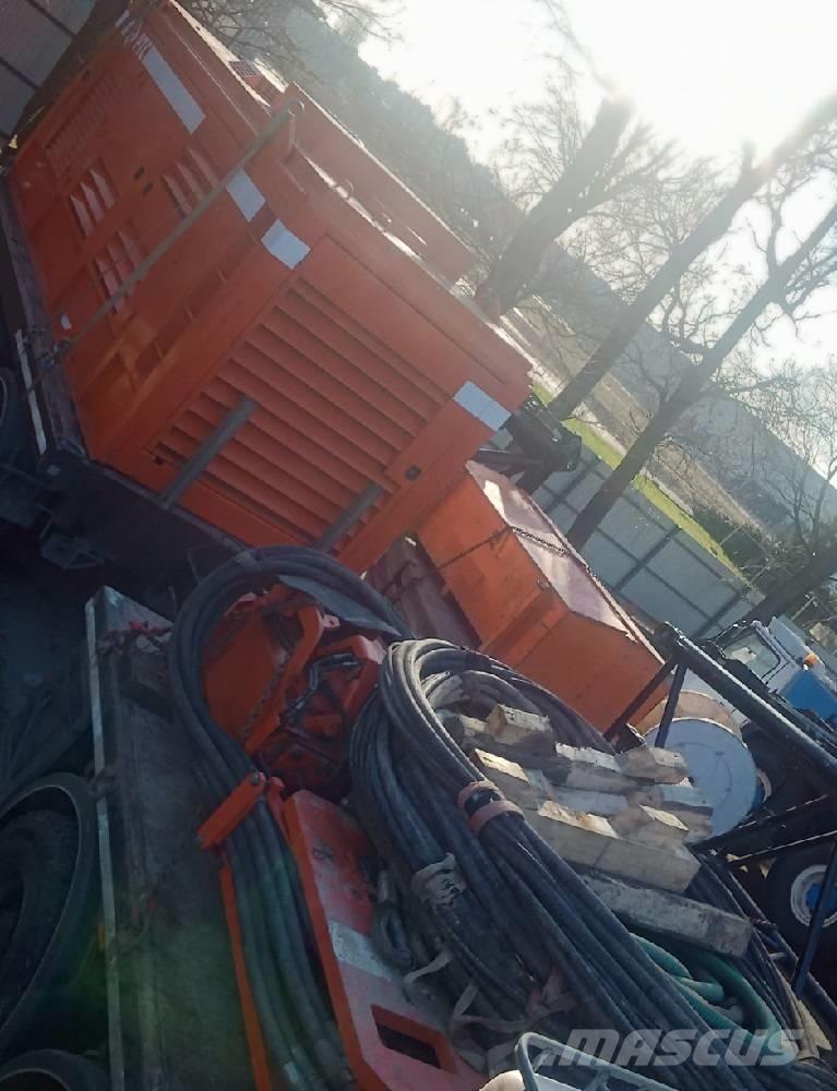  PTC 32HFV Vibratoare forare piloni