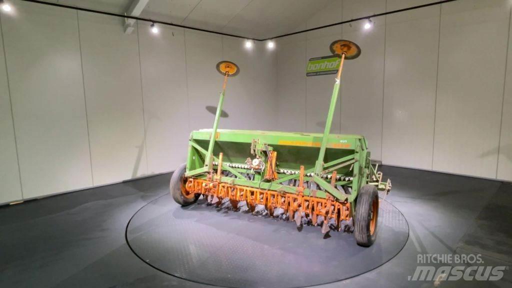 Amazone D 8 - 30 E Perforatoare