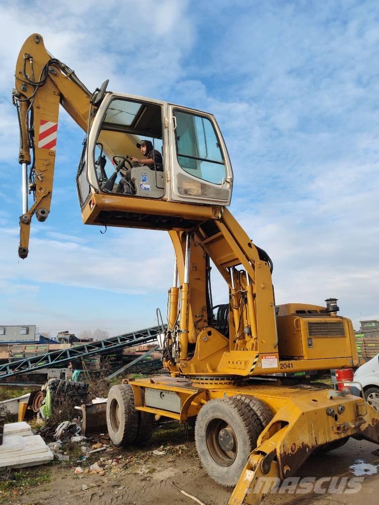 Liebherr 904C Paleta de manipulare