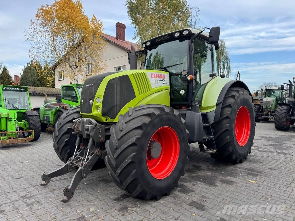 CLAAS AXION 850 CIS Tractoare