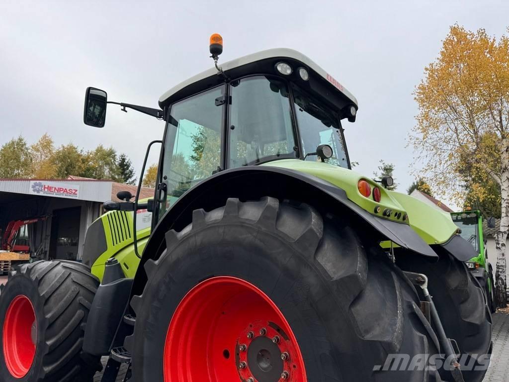 CLAAS AXION 850 CIS Tractoare