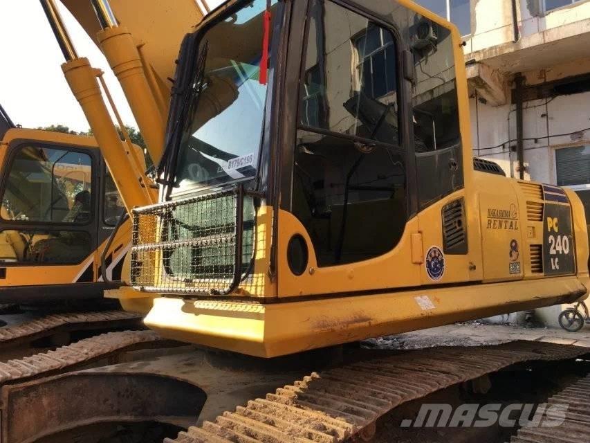 Komatsu PC 240-7 Excavatoare pe șenile
