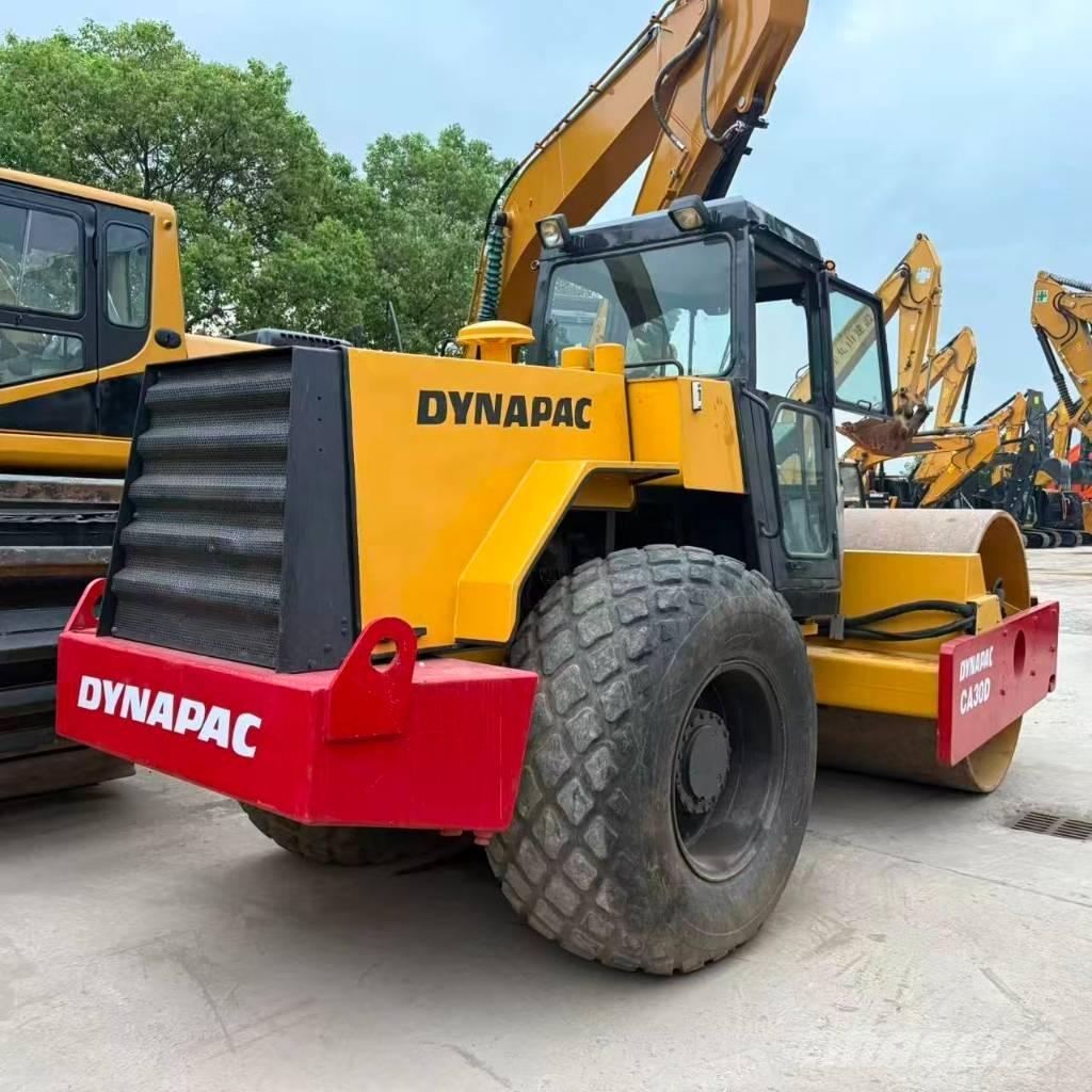 Dynapac CA 30 D Compactoare monocilindrice