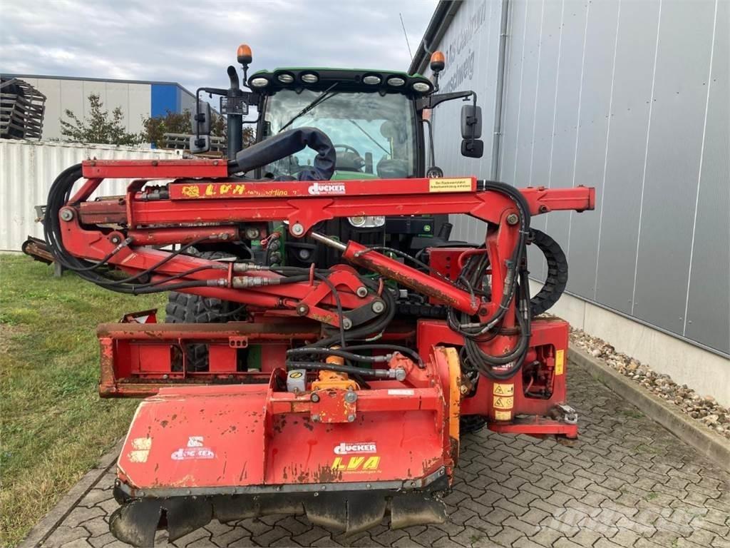 John Deere 6110R Tractoare