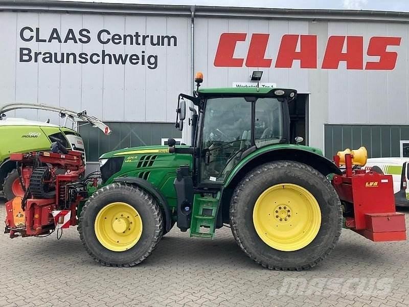 John Deere 6110R Tractoare