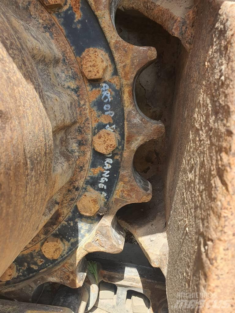 CAT 324 EL Excavatoare pe șenile

