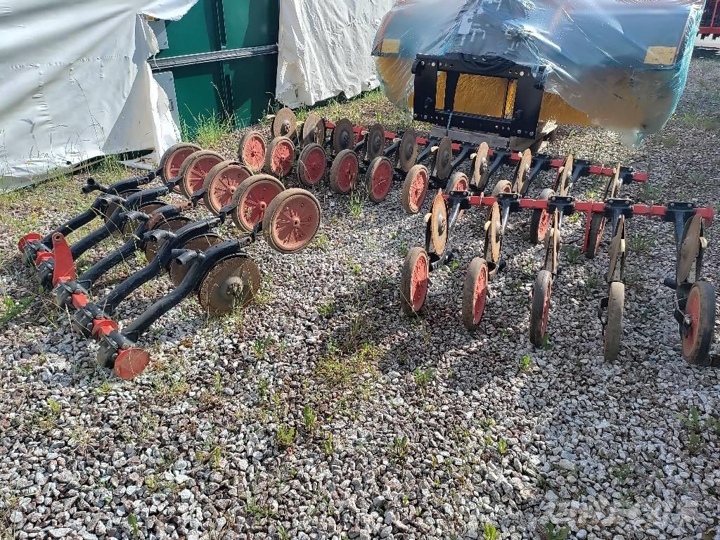Horsch Focus 6 TD Perforatoare