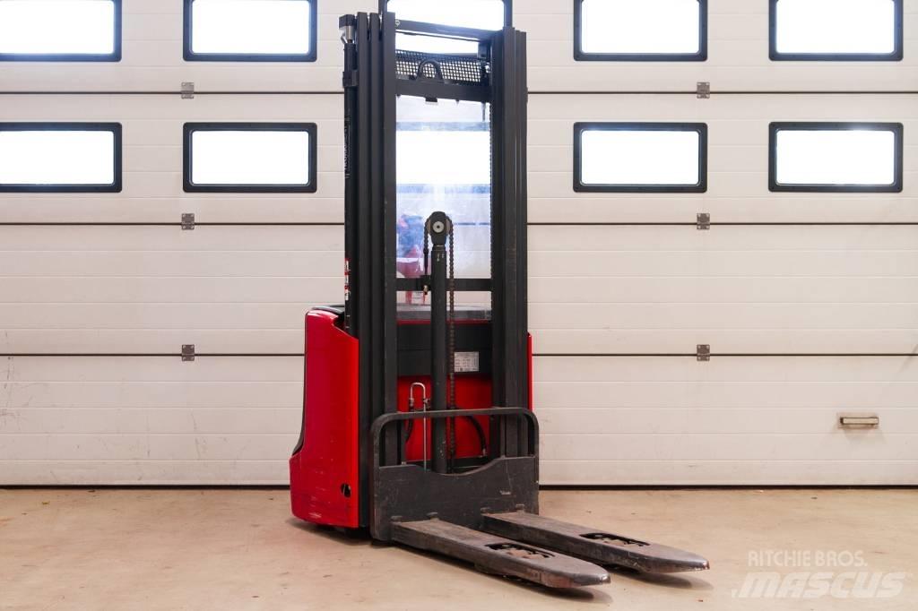 Linde L 12 Transpaleta manuala