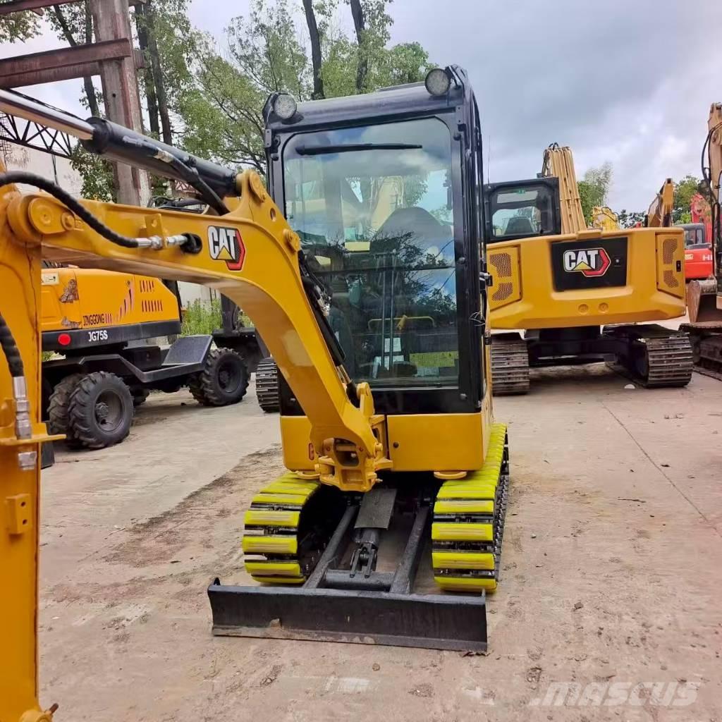 CAT 302 Mini excavatoare < 7t