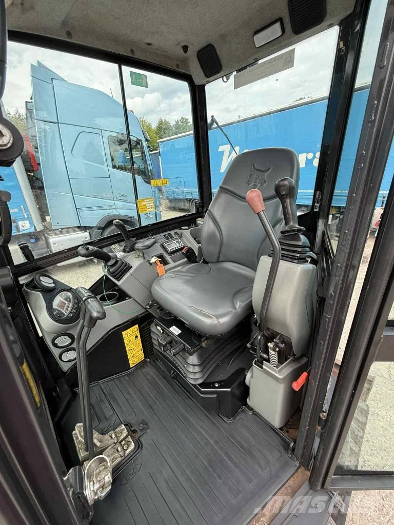 Bobcat E 27z Mini excavatoare < 7t