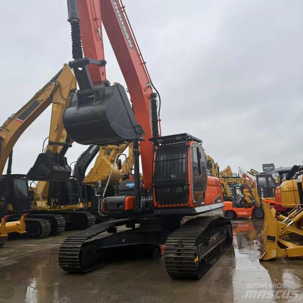 Doosan DX225LC-9C Excavatoare 7t - 12t