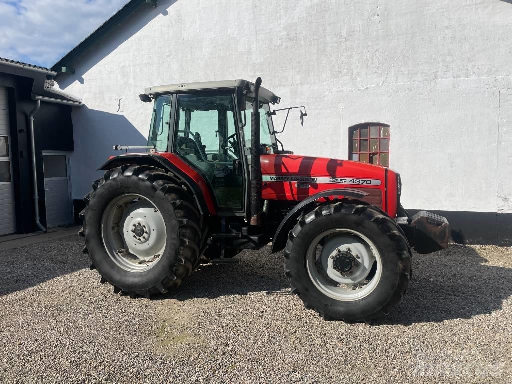 Massey Ferguson 4370 Tractoare