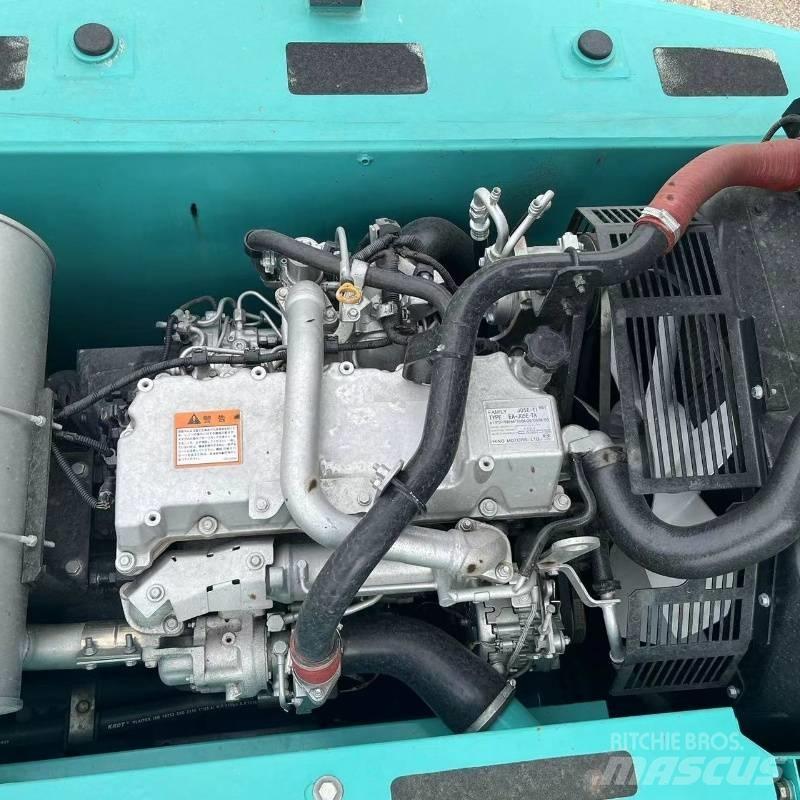 Kobelco SK 200 Excavatoare pe șenile
