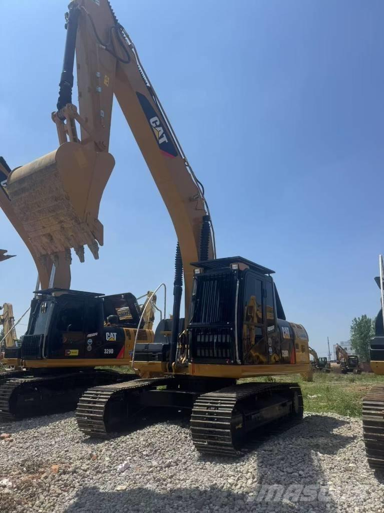 CAT 320D2 Excavatoare pe șenile
