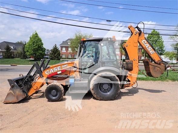 CASE 580SN Buldoexcavatoare