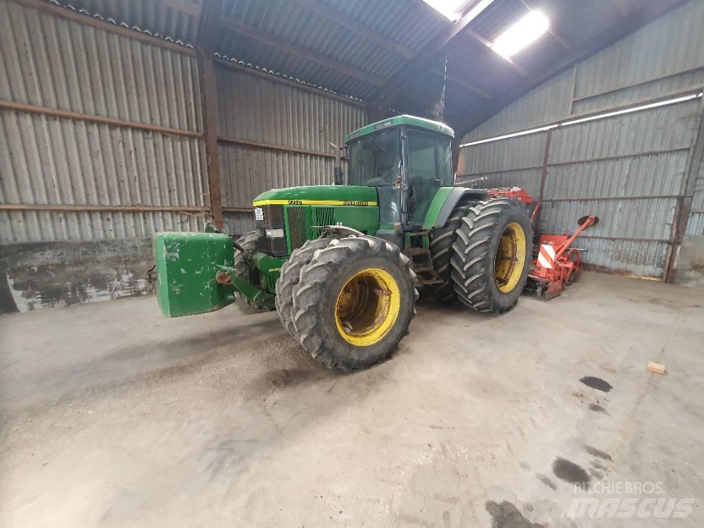 John Deere 7710 Tractoare