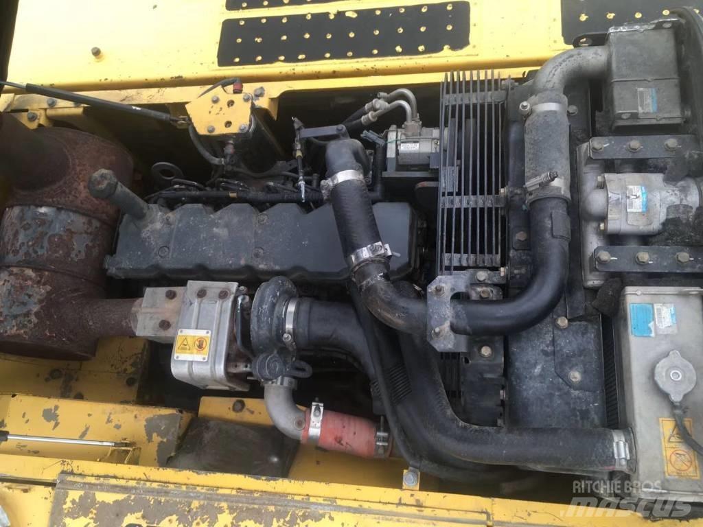 Komatsu pc220-8 Excavatoare pe șenile

