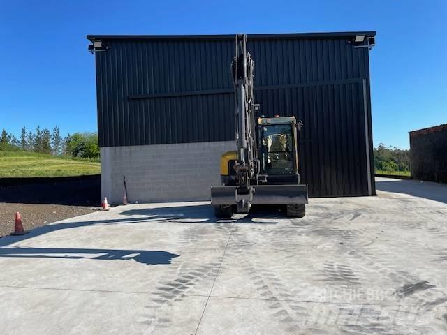 Volvo 88 D Excavatoare 7t - 12t