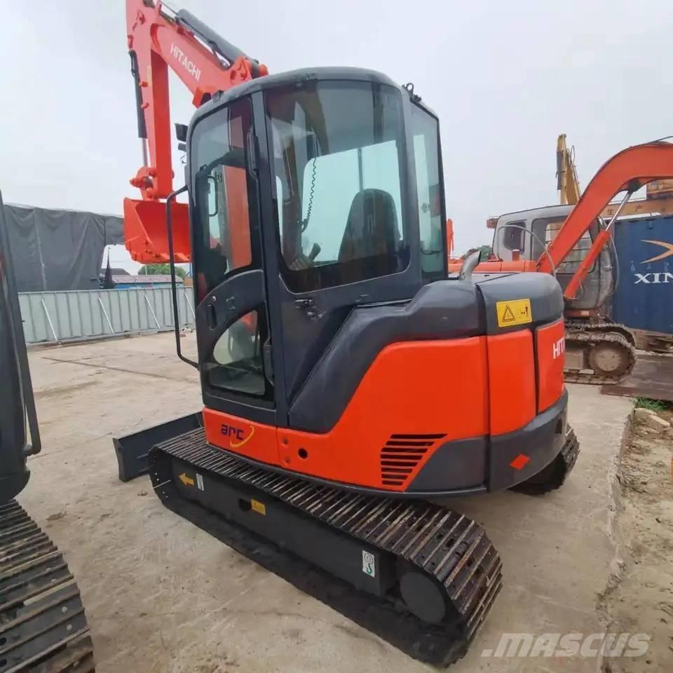 Hitachi ZX60U Mini excavatoare < 7t