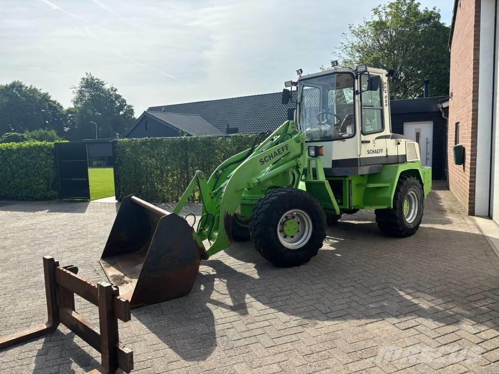 Schaeff SKS 633 Incarcator pe pneuri