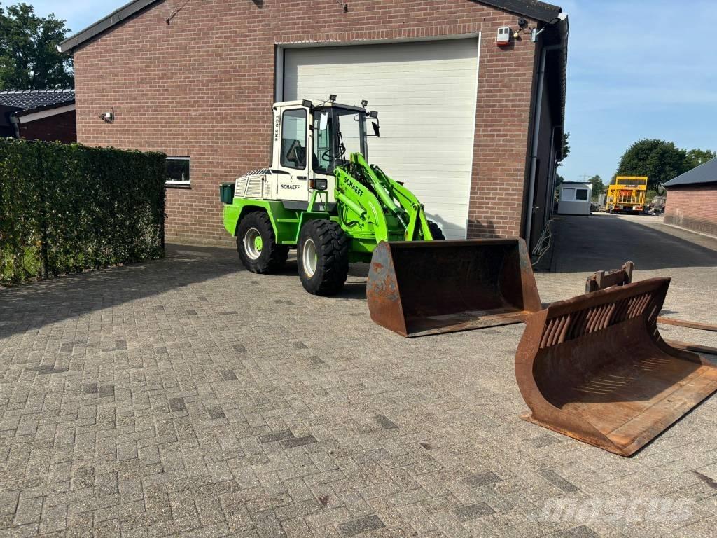 Schaeff SKS 633 Incarcator pe pneuri