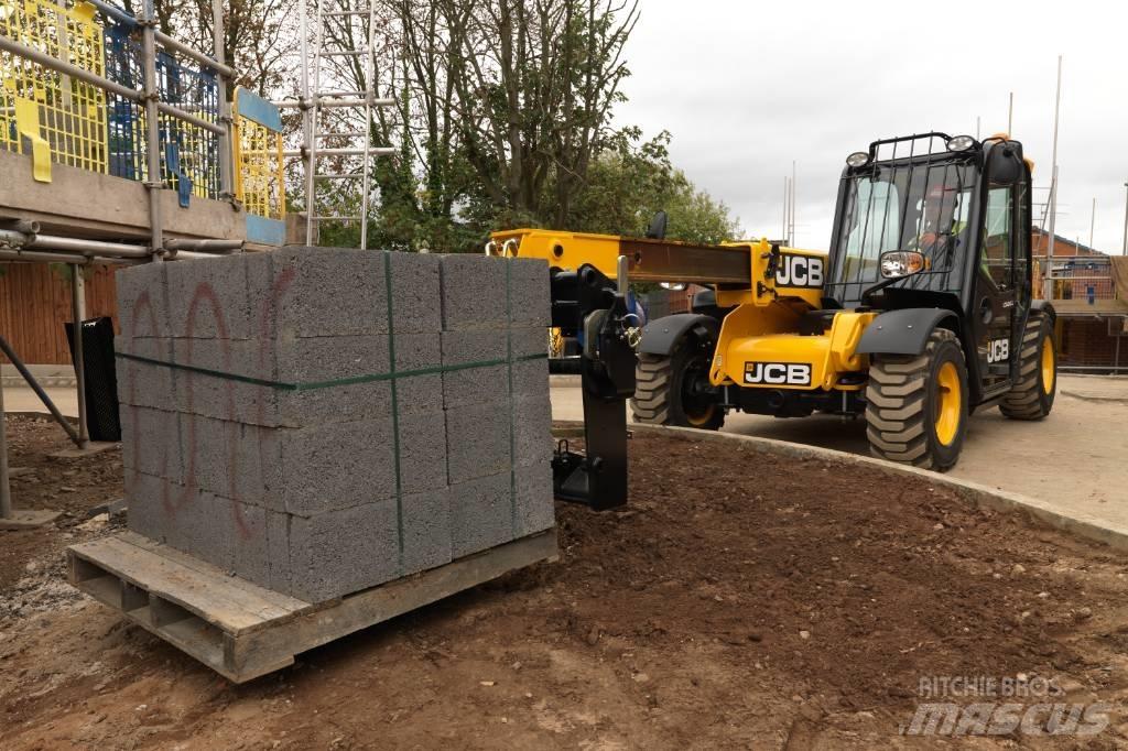 JCB 525-60 Stivuitoare telescopice