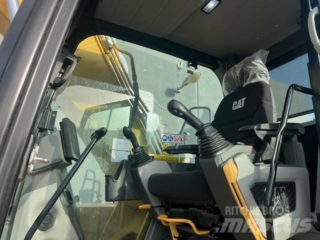 CAT 317 Excavatoare pe șenile

