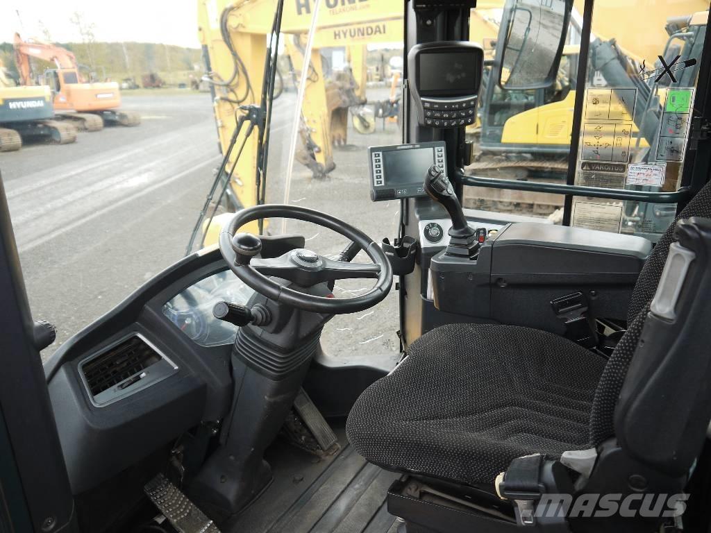 Hyundai HL955A Incarcator pe pneuri
