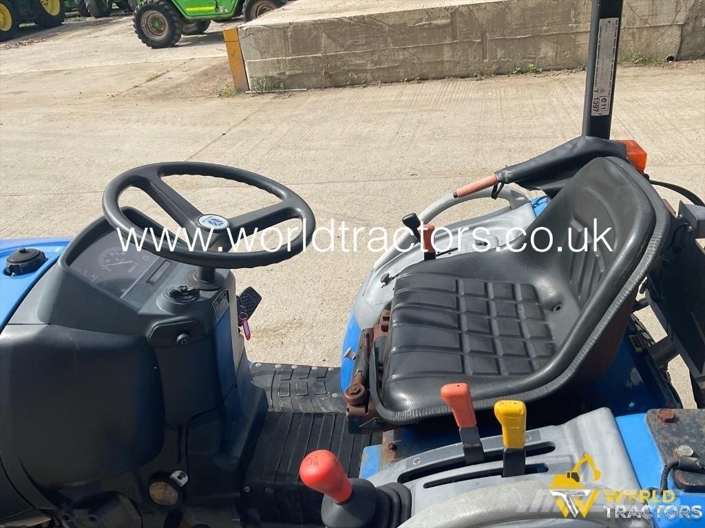New Holland TC12 D Tractoare