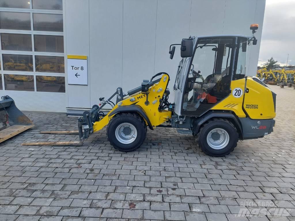 Wacker Neuson WL28 Incarcator pe pneuri