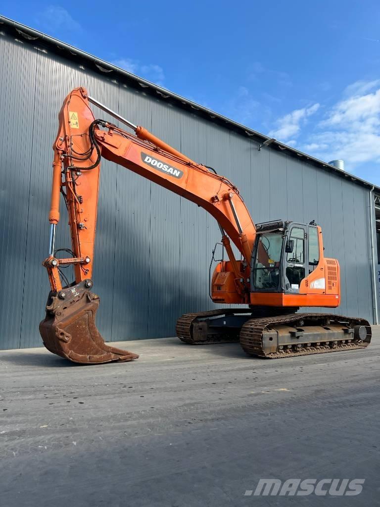 Doosan DX235LCR Excavatoare pe șenile

