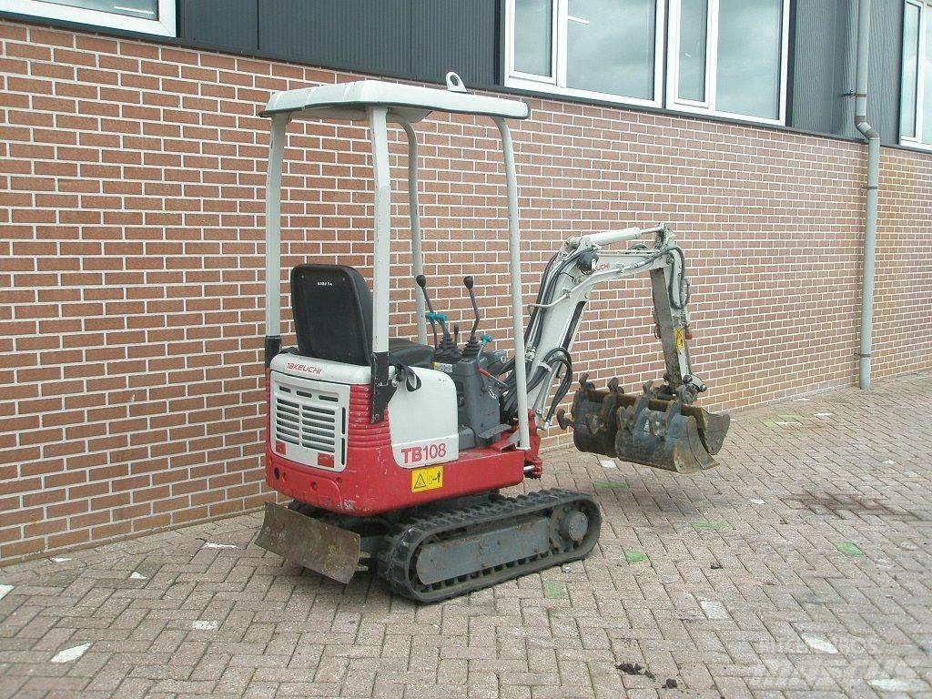 Takeuchi TB108 Mini excavatoare < 7t