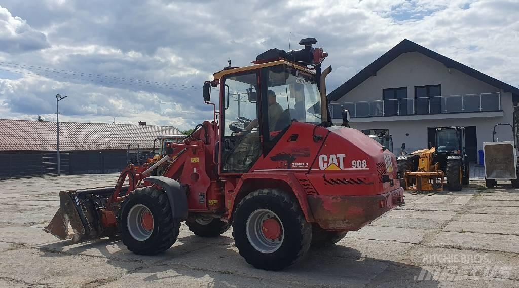 CAT 908 Incarcator pe pneuri