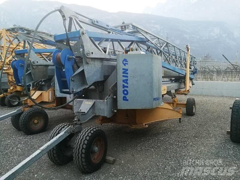 Potain IGO 15 Self erecting cranes