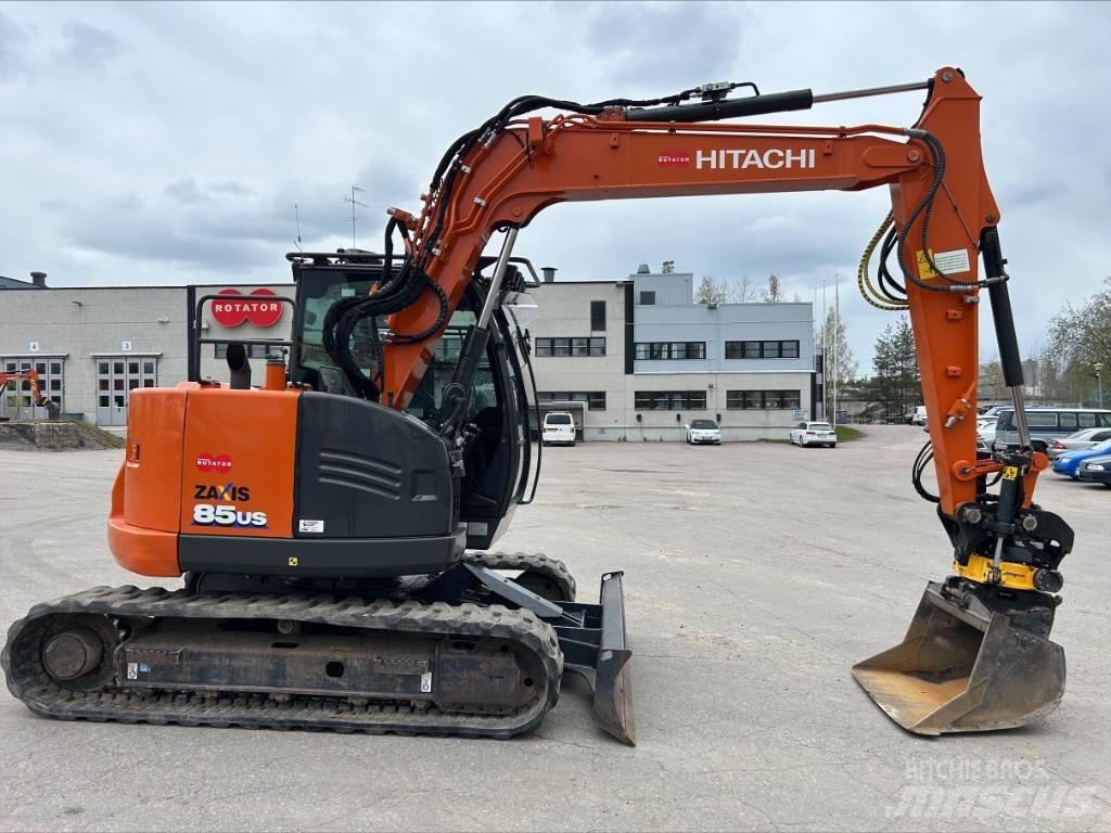 Hitachi ZX85U-6 Excavatoare 7t - 12t