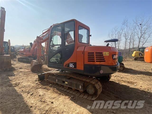 Doosan DX80 Excavatoare 7t - 12t
