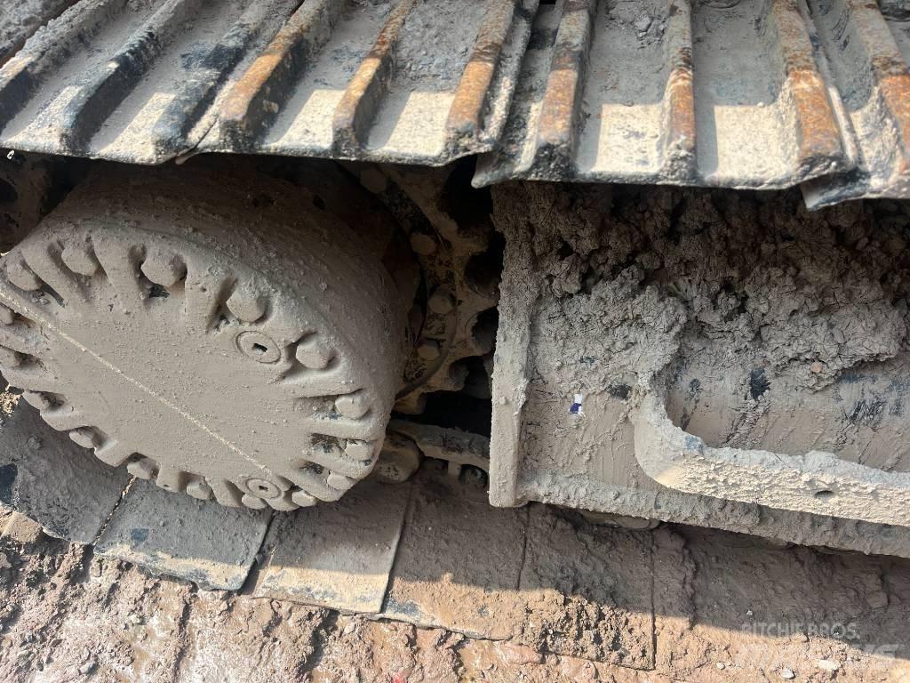 CAT 320 D Excavatoare pe șenile
