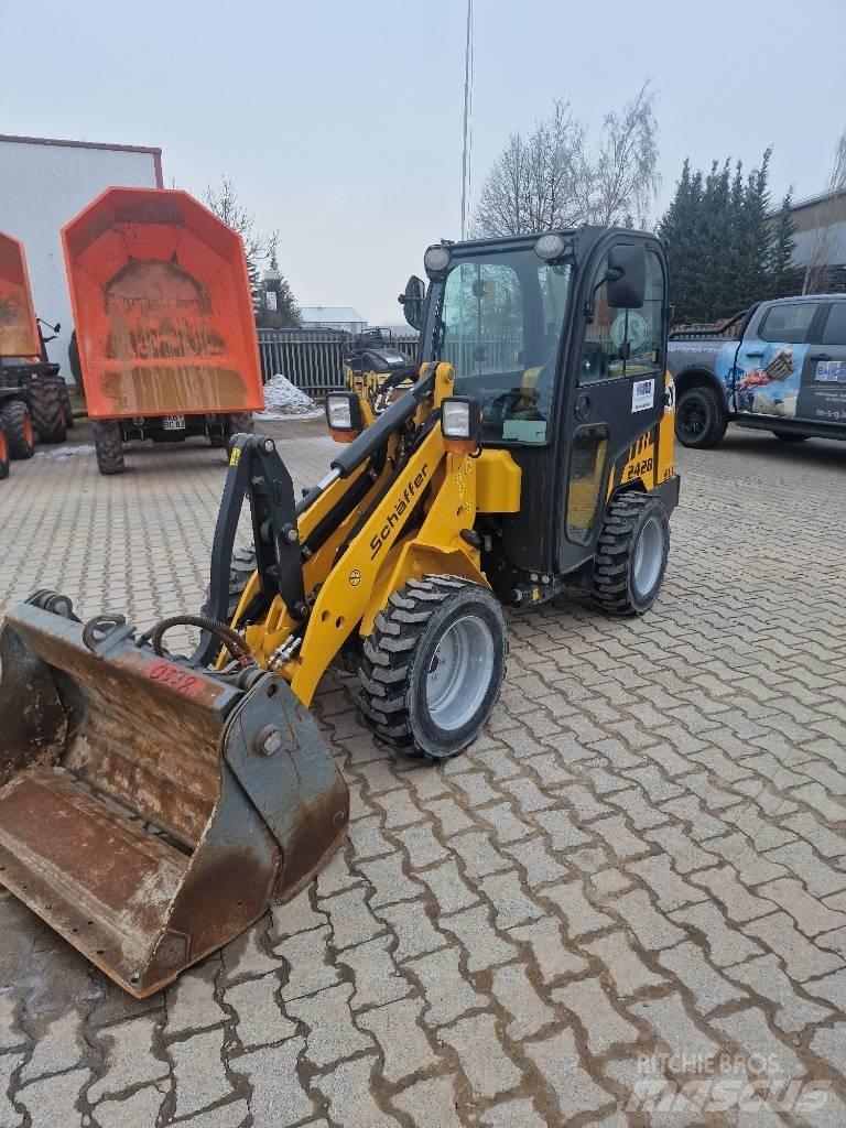 Schäffer 2428 SLT Incarcator pe pneuri