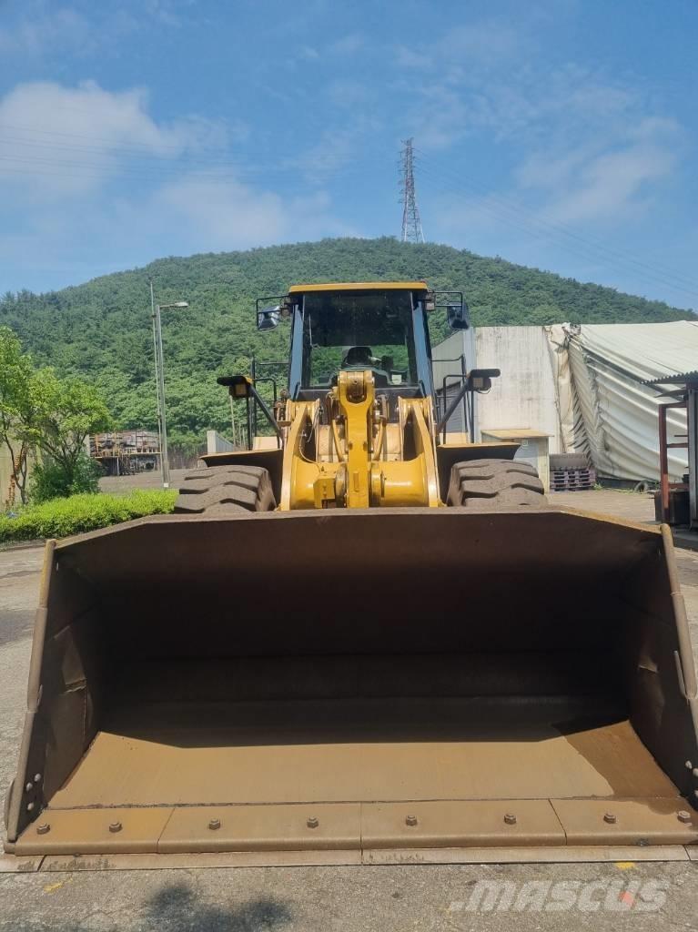 CAT 966 H Incarcator pe pneuri