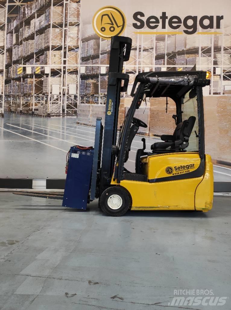 Yale ERP15VT SWB Stivuitor electric