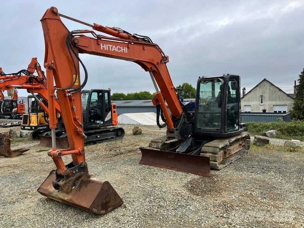 Hitachi ZX85USB Excavatoare 7t - 12t