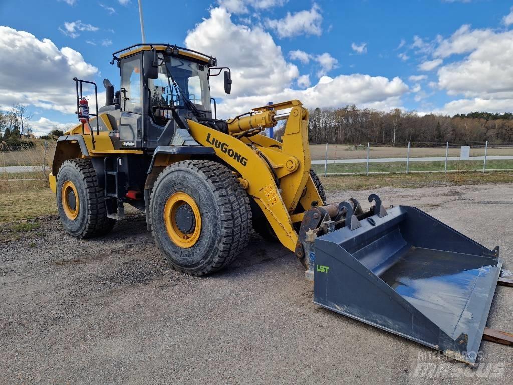 LiuGong 856H Incarcator pe pneuri
