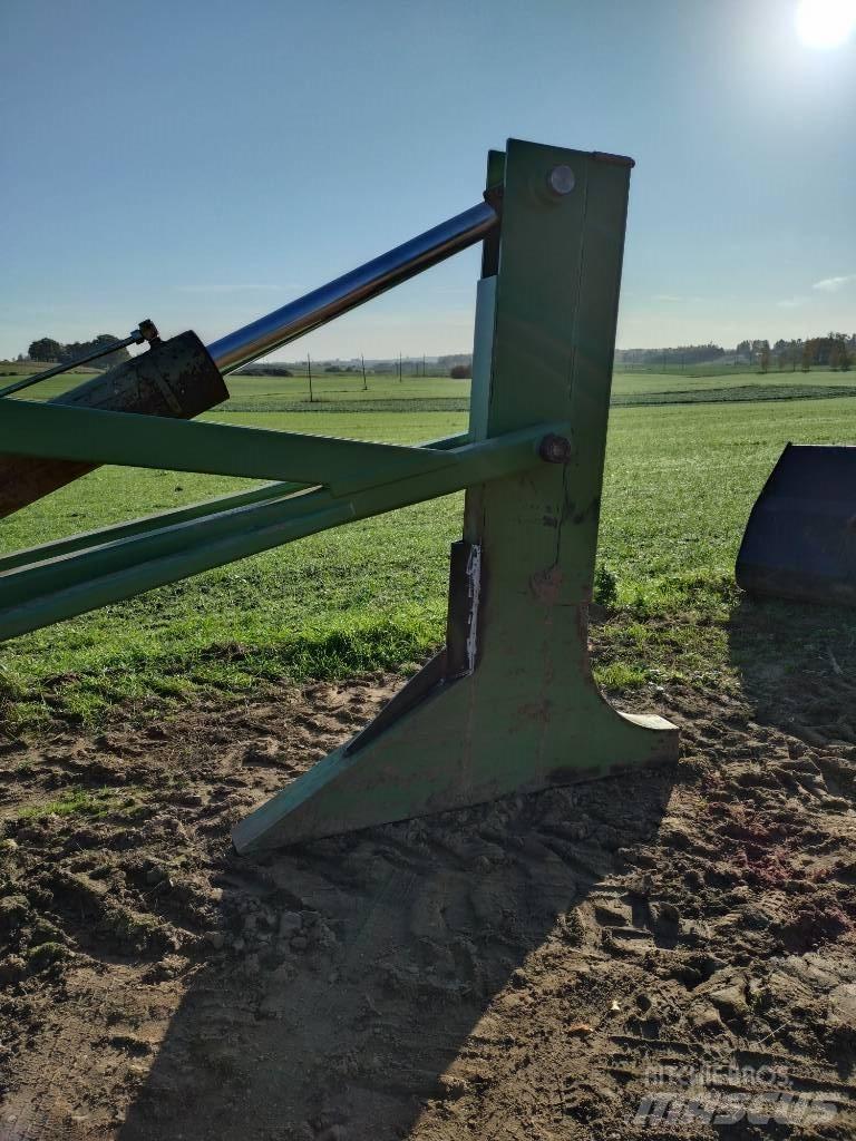 Kita Tile 1.0 Utilaje agricole - Altele