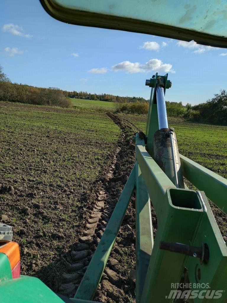 Kita Tile 1.0 Utilaje agricole - Altele