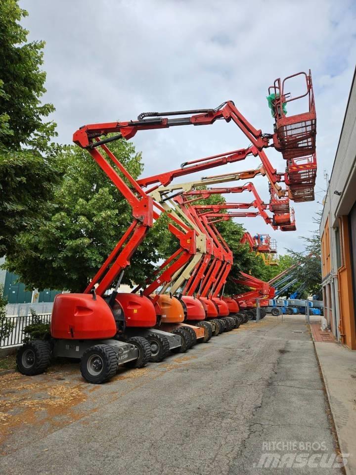 JLG 450 AJ Nacele cu brat articulat