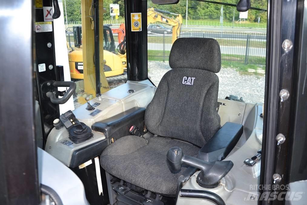 CAT D 6 N LGP Buldozere pe senile